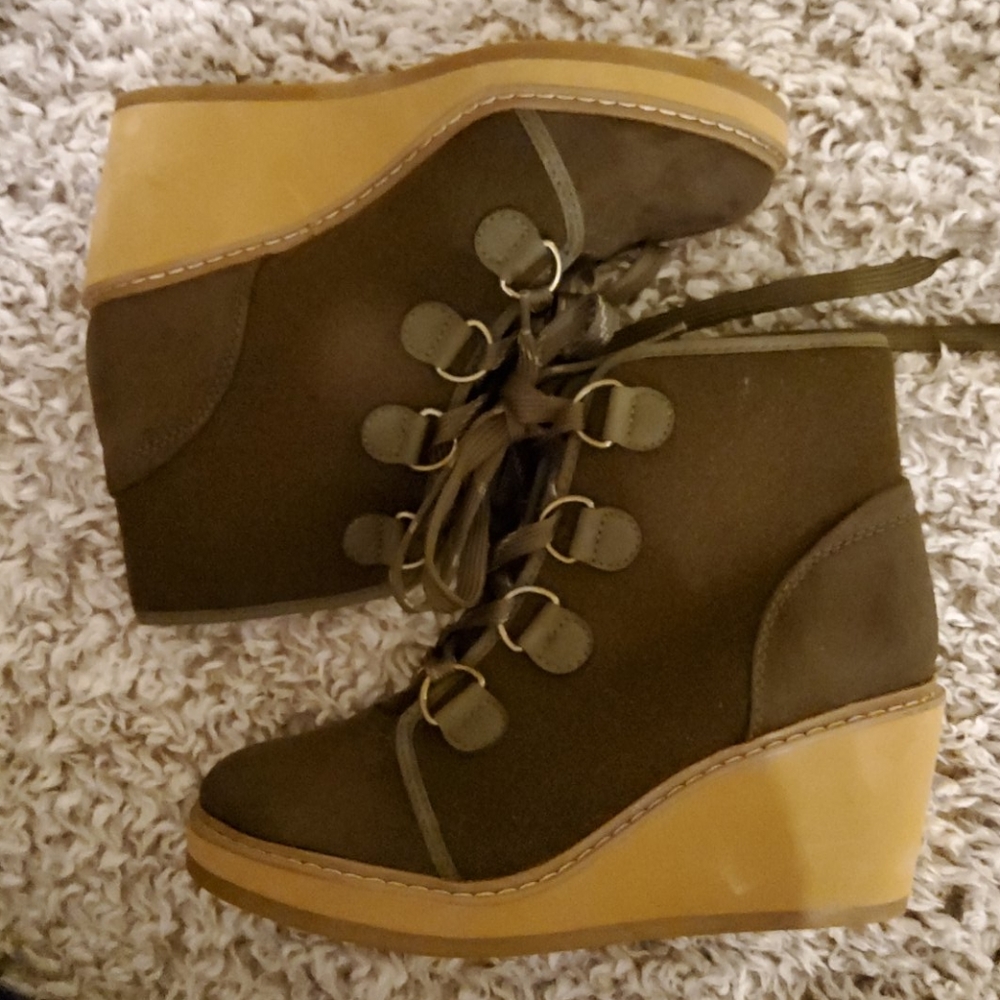 Wool Wedge Booties - Picture 3 of 3